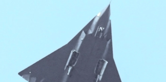 New Chinese Advanced Combat Aircraft Emerge In Flight